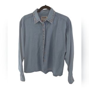 Wrangler Vintage Shirt Women's Size L Light Denim Blue Floral Embroidered